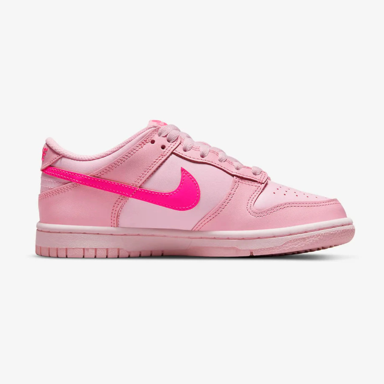 Παπούτσι - Nike Dunk Low Triple Pink (Barbie)