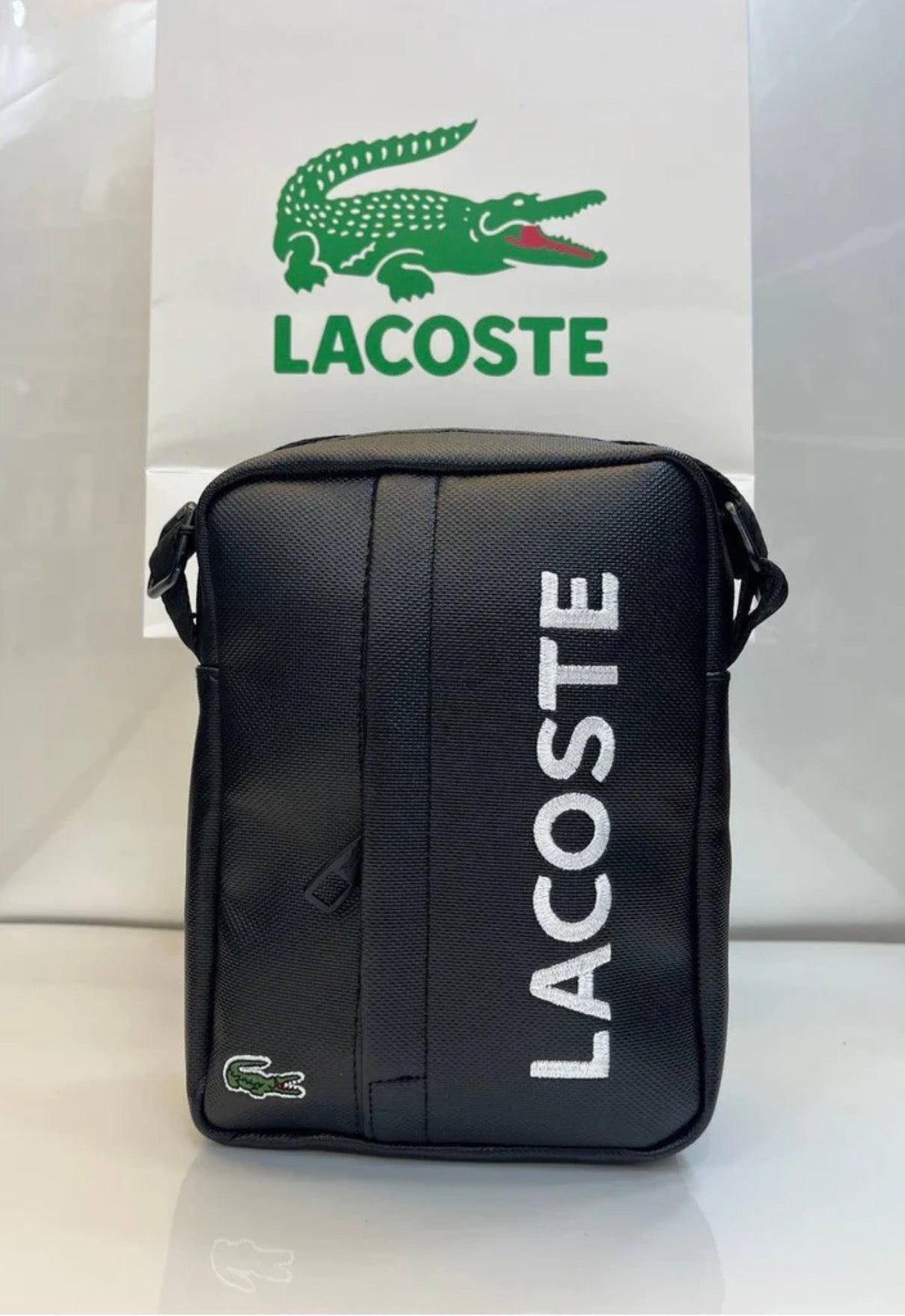 LACOSTE ΤΣΑΝΤΑΚΙ NEW 2026