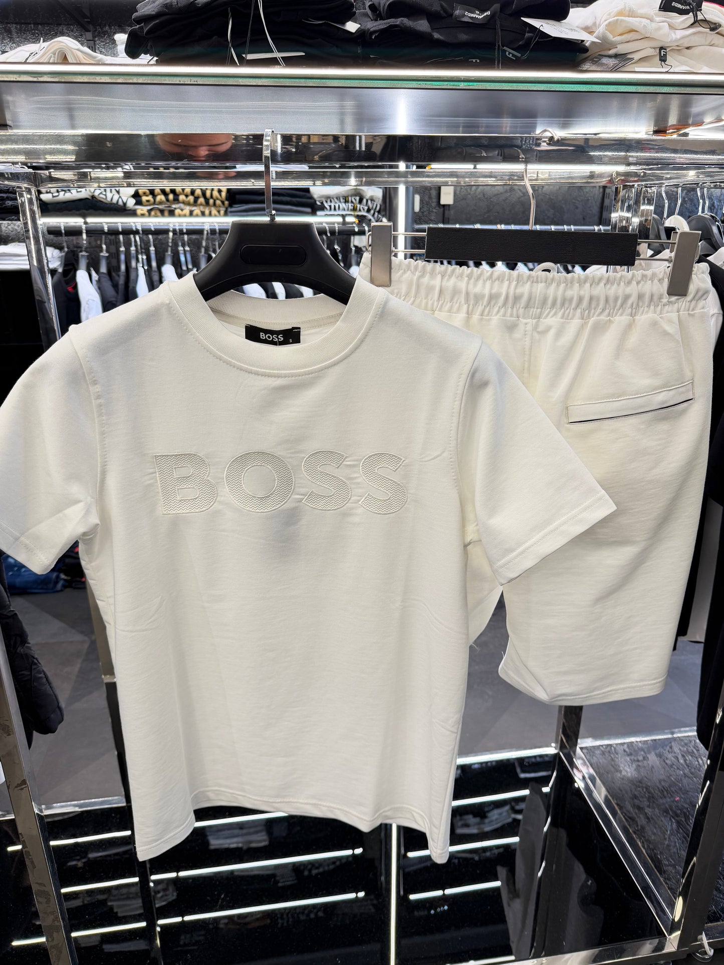 BOSS - ΣΕΤ ΣΟΡΤΣ