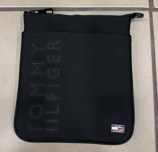 TOMMY HILFIGER ΤΣΑΝΤΑΚΙ NEW 2026