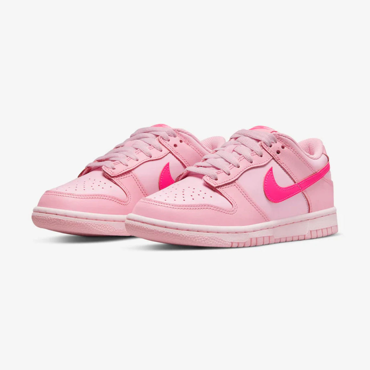 Παπούτσι - Nike Dunk Low Triple Pink (Barbie)