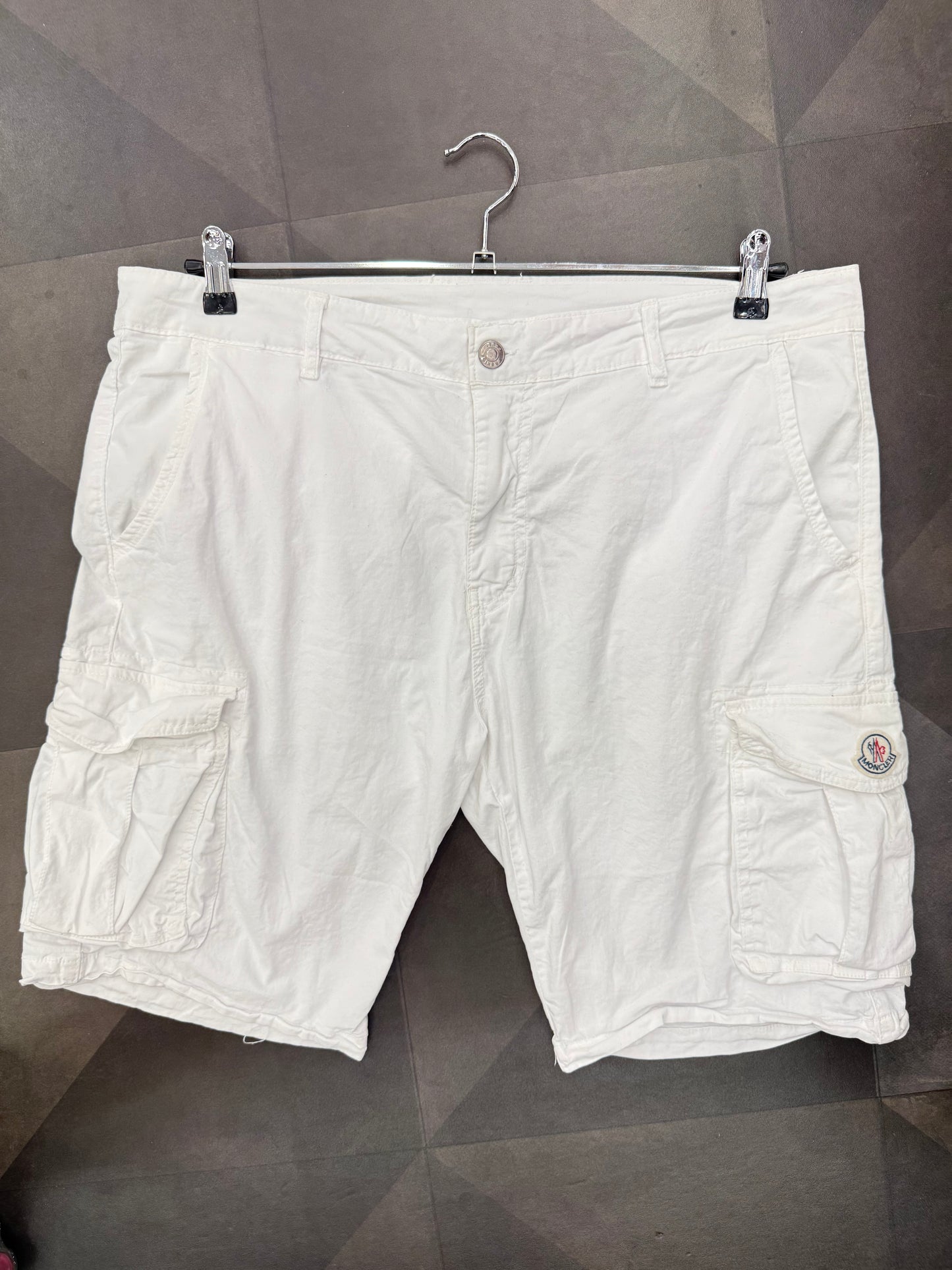 Moncler - ΒΕΡΜΟΥΔΑ NEW 2026