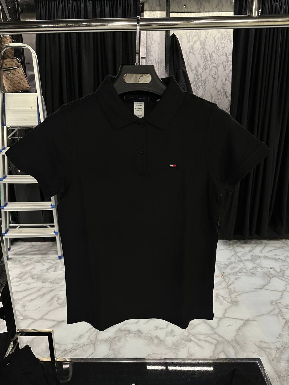 T-SHIRT - TOMMY