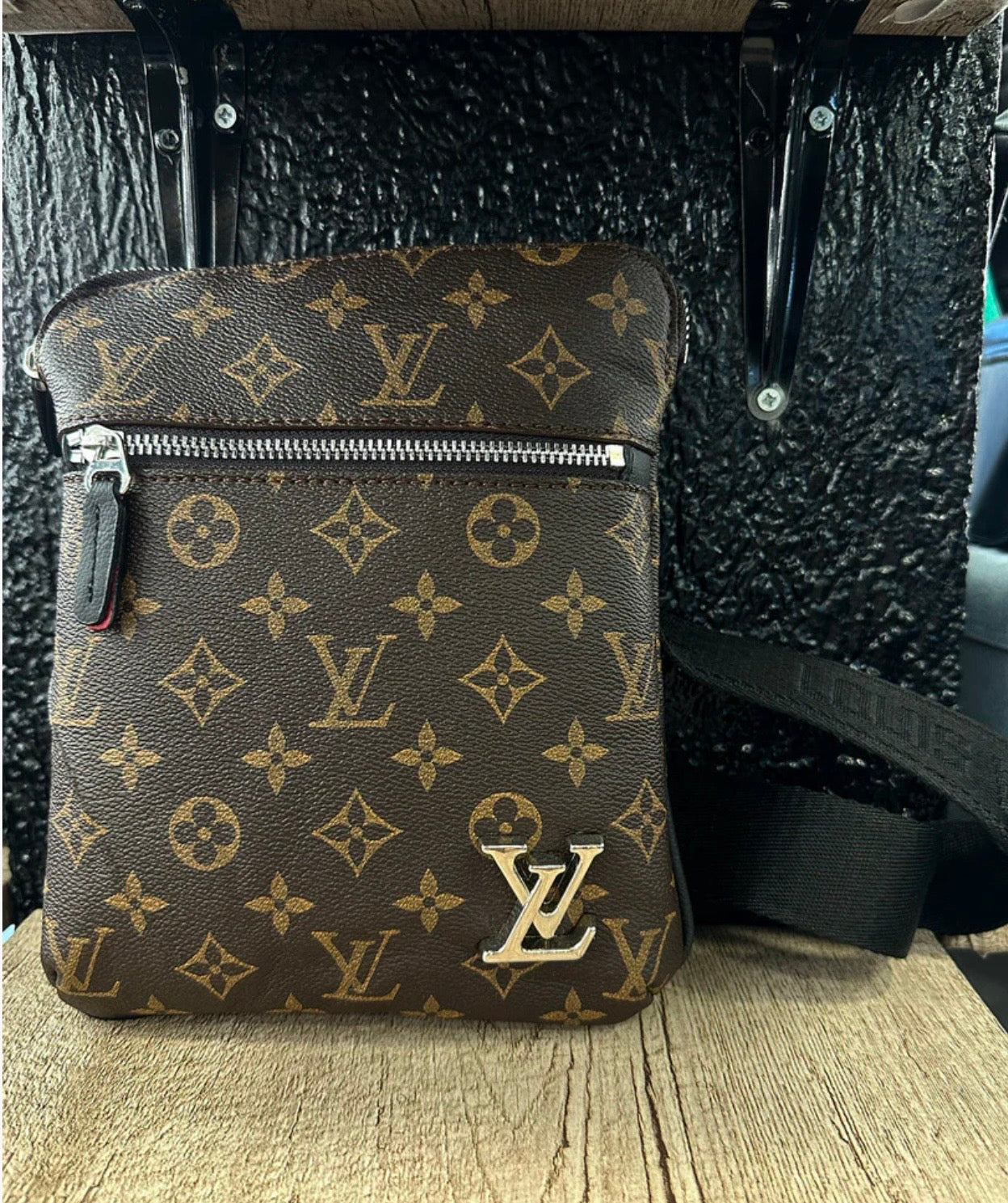 LOUIS VUITTON ΤΣΑΝΤΑΚΙ NEW 2026