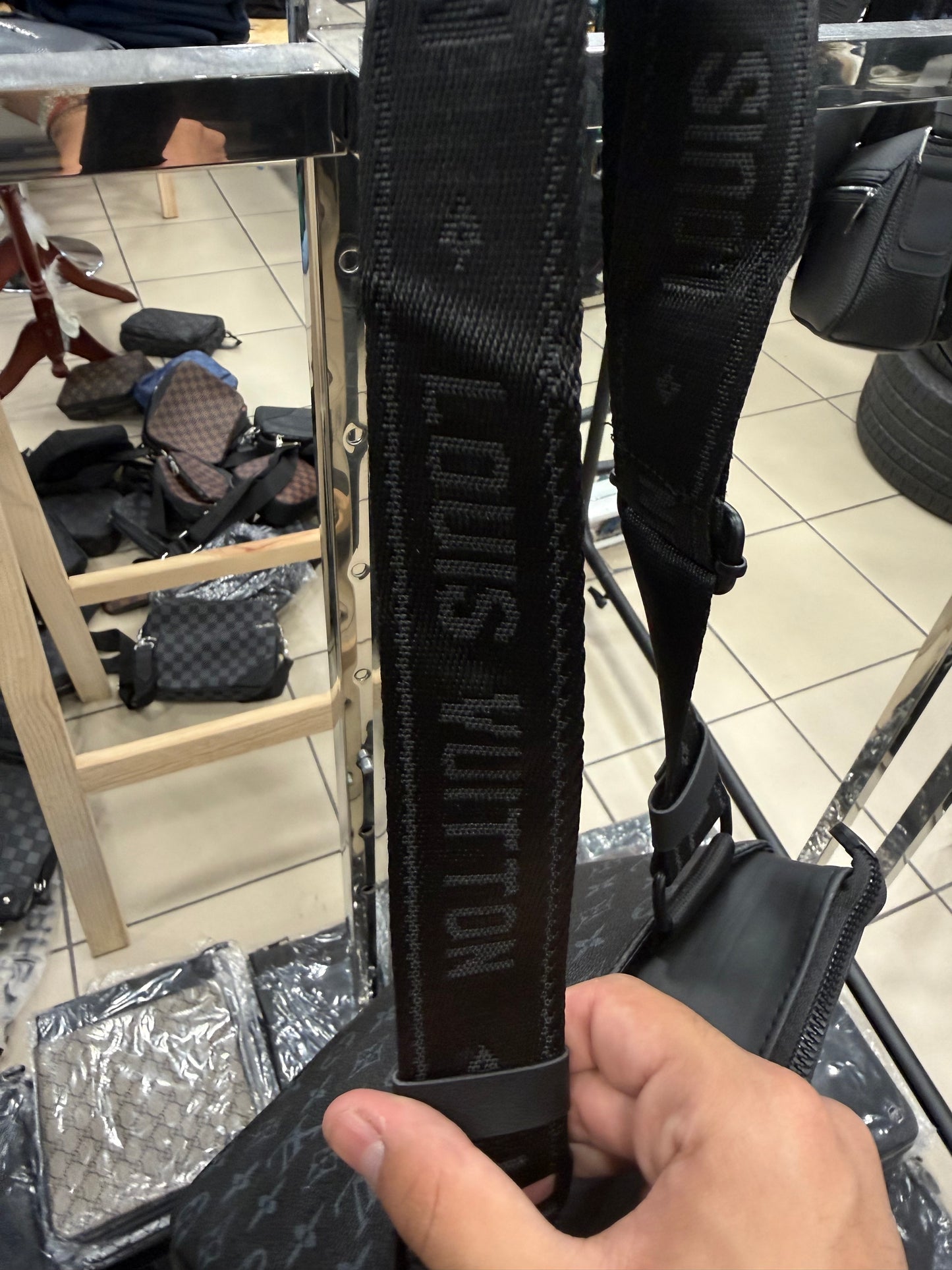 LOUIS VUITTON ΤΣΑΝΤΑΚΙ NEW 2026