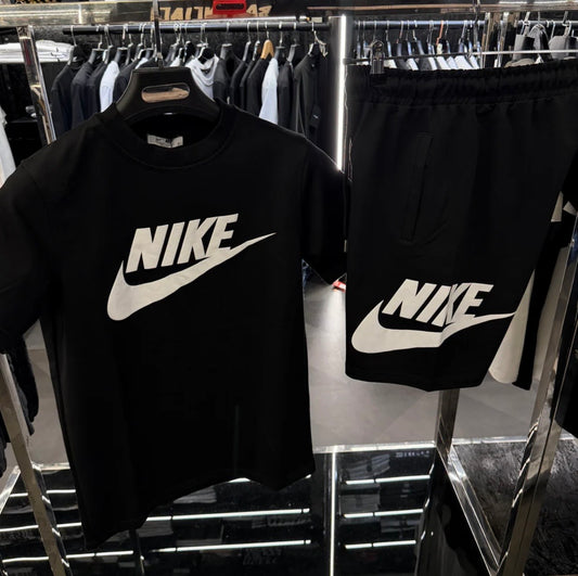 NIKE  - ΣΕΤ ΣΟΡΤΣ