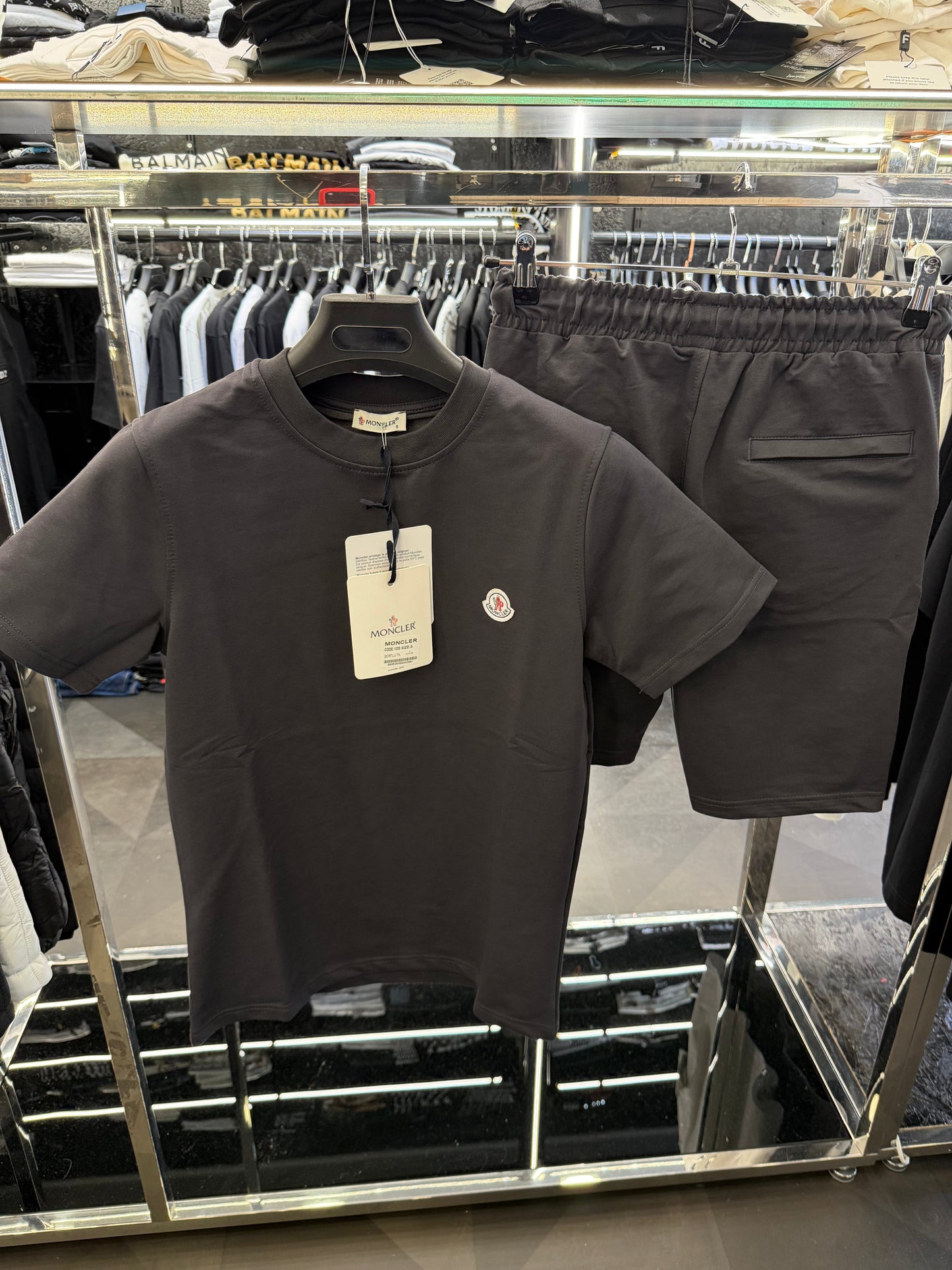 MONCLER - ΣΕΤ ΣΟΡΤΣ